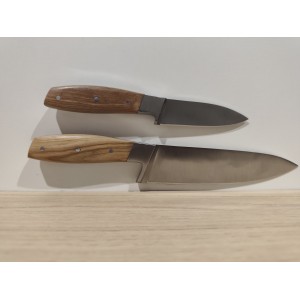 Détail gravure laser sur couteau Léopard – VK Gravure