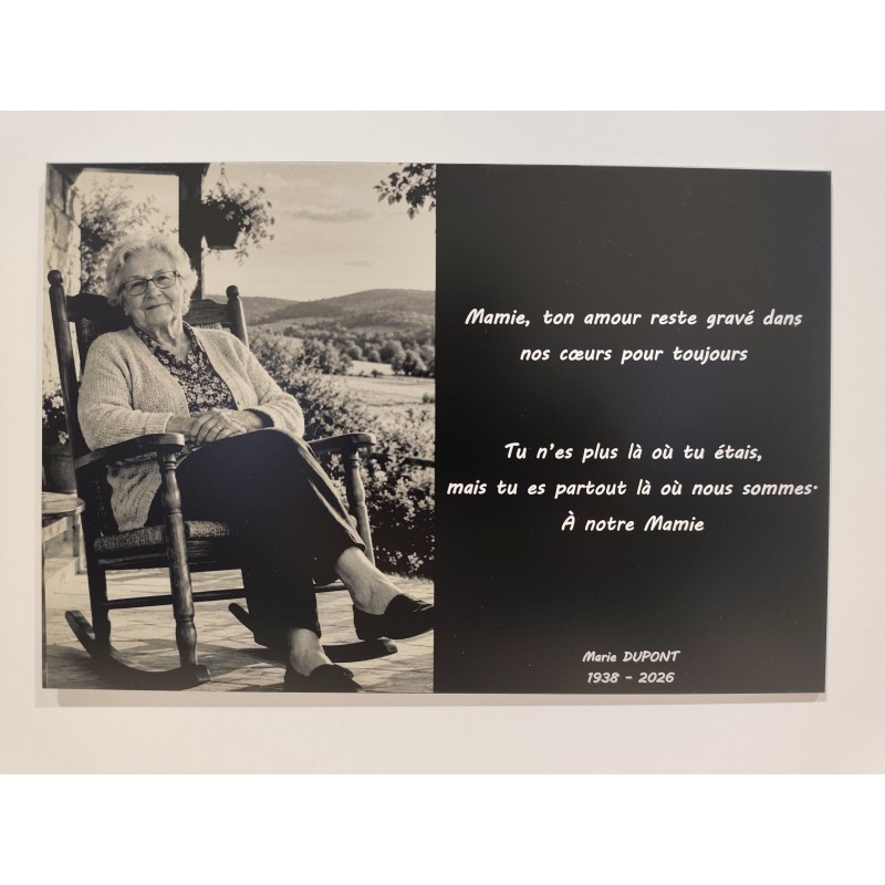 Plaque funéraire personnalisée en aluminium gravée avec photo, nom et dates d'une grand-mère